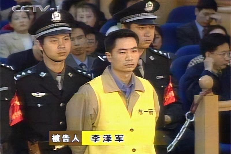 抓捕中国第一悍匪张君一战成名,中国十大悍匪张君团伙照片