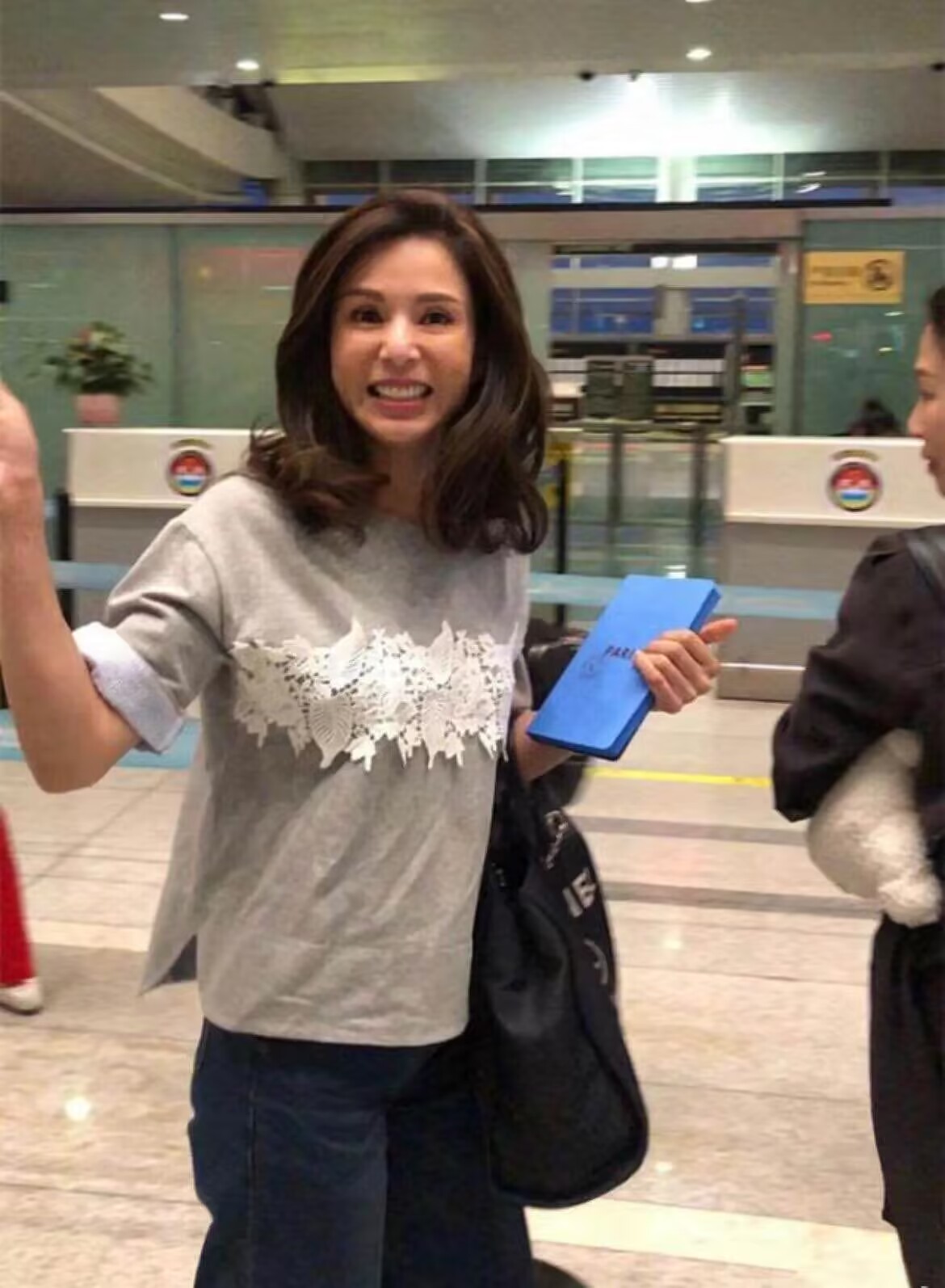 李若彤是骨相美人吗,李若彤小龙女高清修复