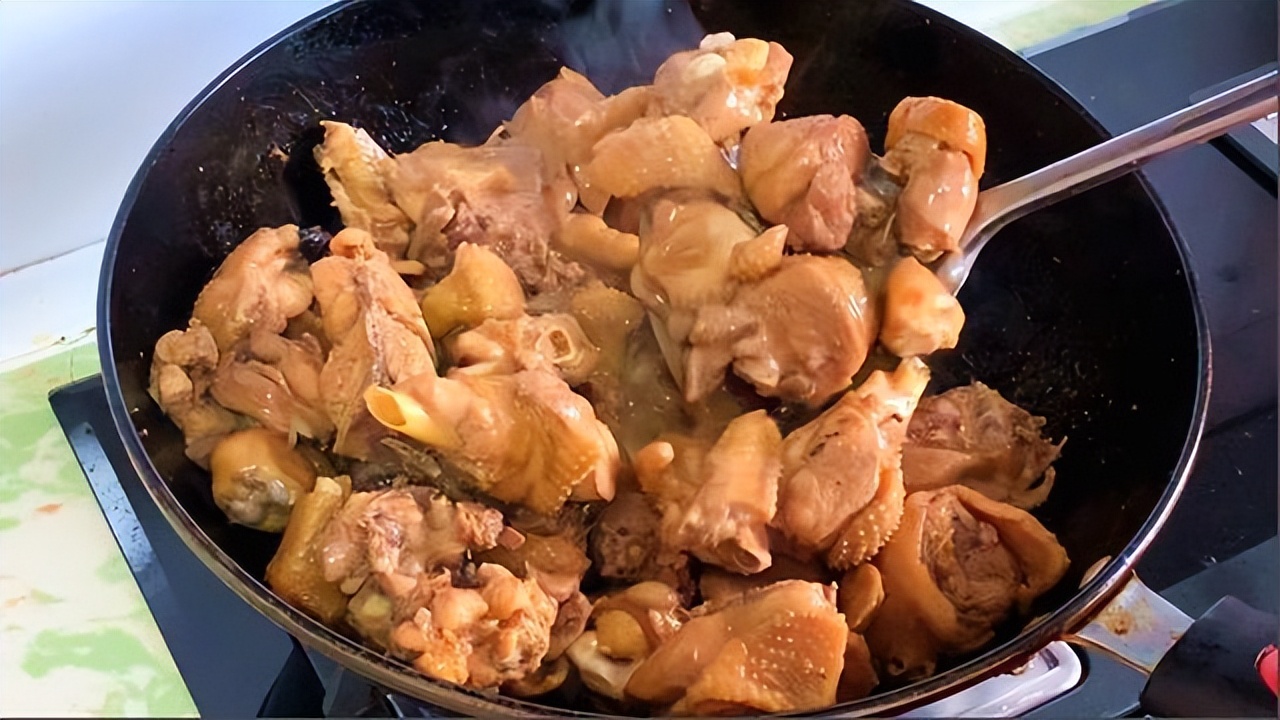 只要炖鸡肉，牢记这3步，鸡肉不腥不柴，入味好吃，很多人不知道