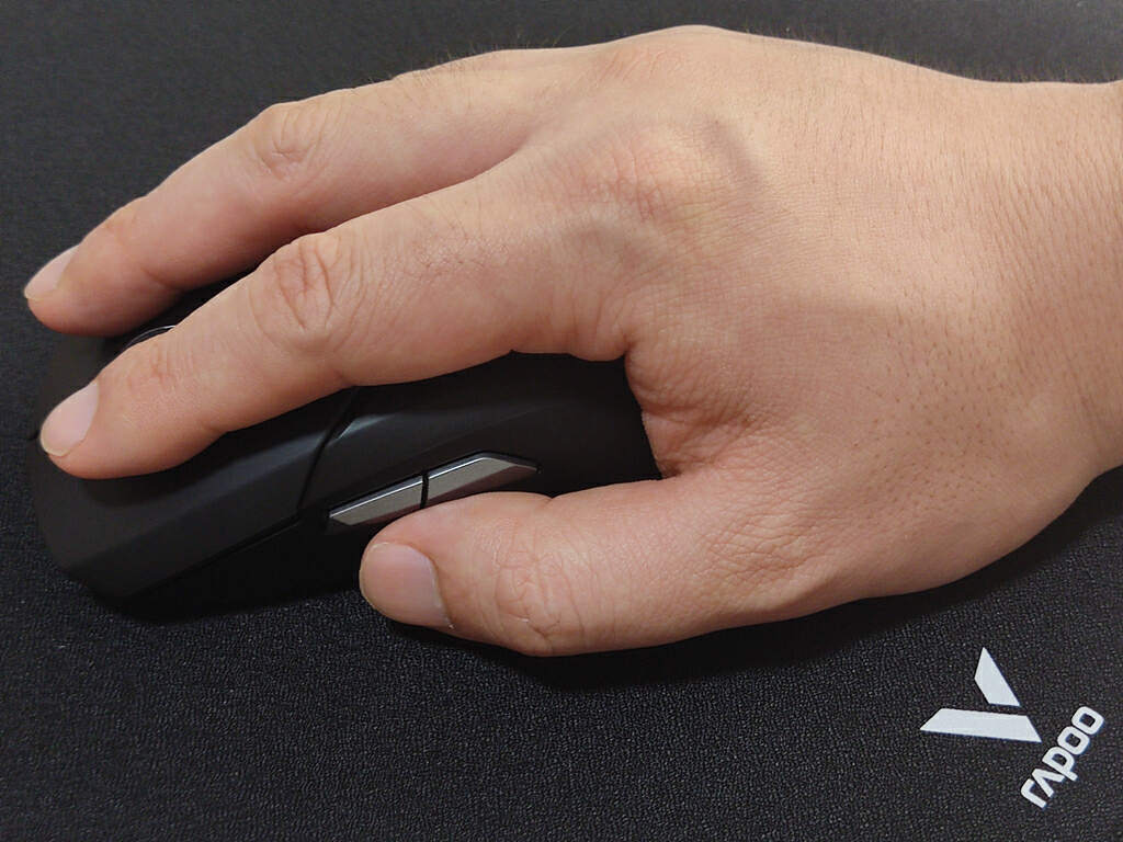 小巧灵敏黑科技雷柏vt9pro鼠标,雷柏rapoovt9pro无线游戏鼠标