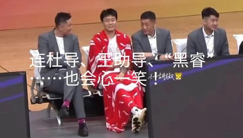 徐杰白色短袖,徐杰白球