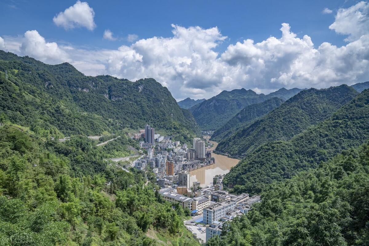 历史上的昭通古名,云南以前在古代叫梁州