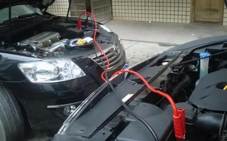 汽车不常开一个星期启动多久最好,夏天车子不常开需要定期启动么