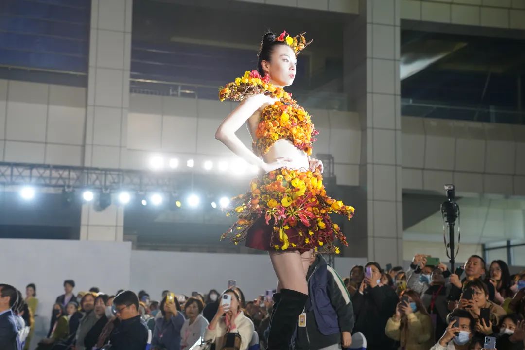 第21届高交会开幕亮点一箩筐,零交会展馆