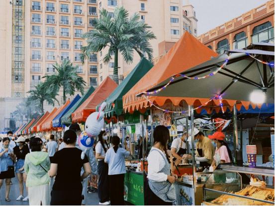 冬季伊宁市出发打卡几个景点,来伊宁市打卡