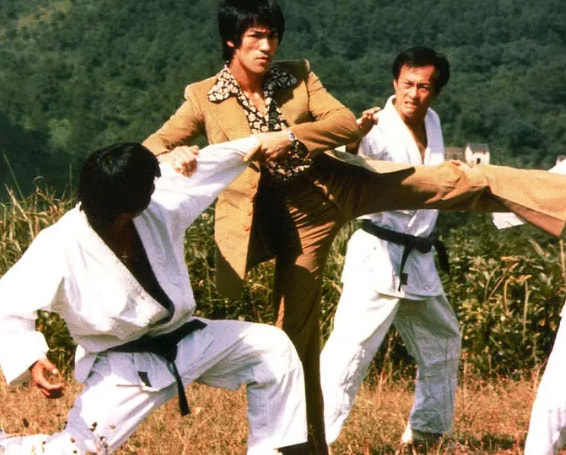 李小龙把中国功夫推向全世界,在外国人眼里的中国功夫李小龙