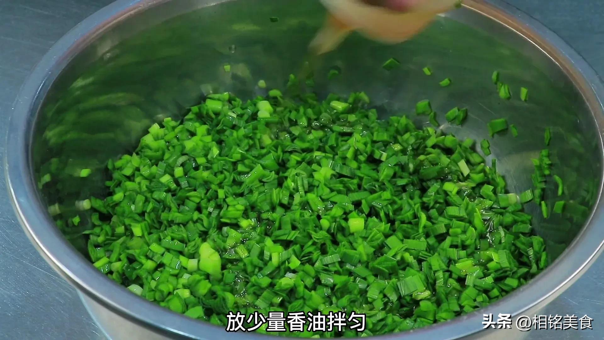 羊肉馅饺子怎么调馅不腥不膻,羊肉饺子馅咋调味不散