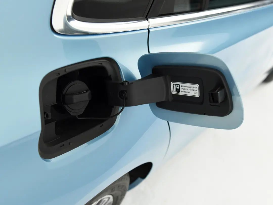 红旗h51.5t顶配混动多少钱,红旗h5油电混动售价多少钱