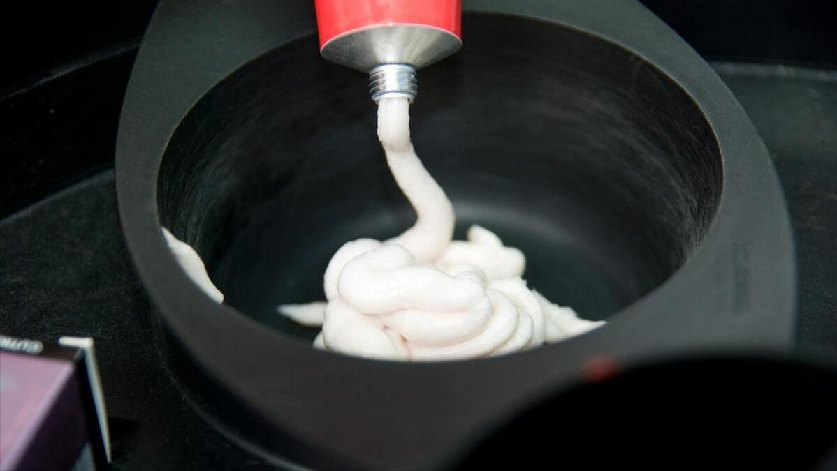 中年人染发注意什么,30到40中年人染发颜色推荐