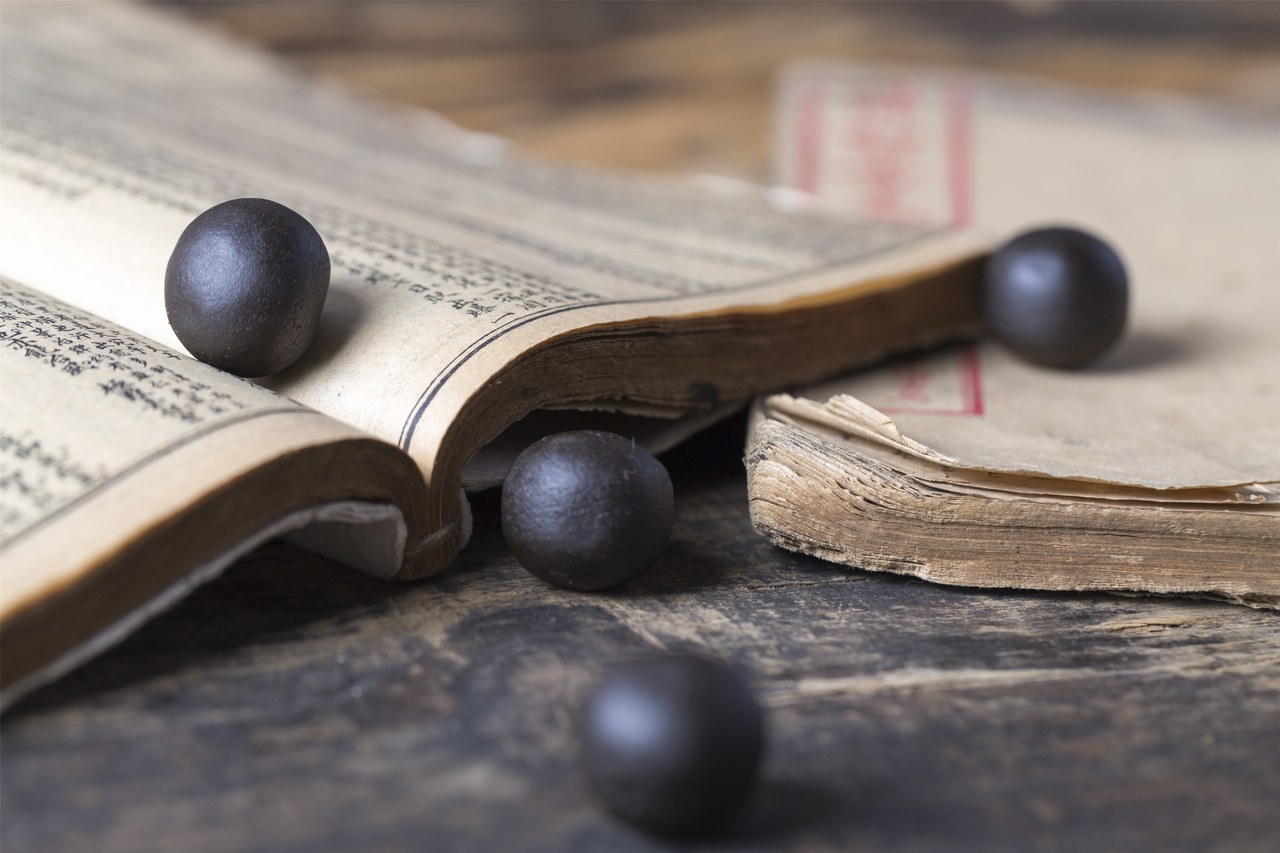 脾虚了?中医送你4个中成药,健脾祛湿、温补脾阳