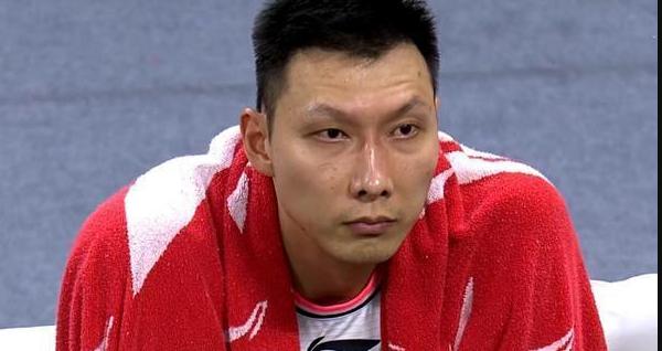 嘴上说着爱国，两个儿子却都是美国籍，易建联到底是怎么想的？