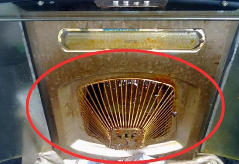 租房油烟机清洗全过程,出租房抽油烟机清洗小妙招