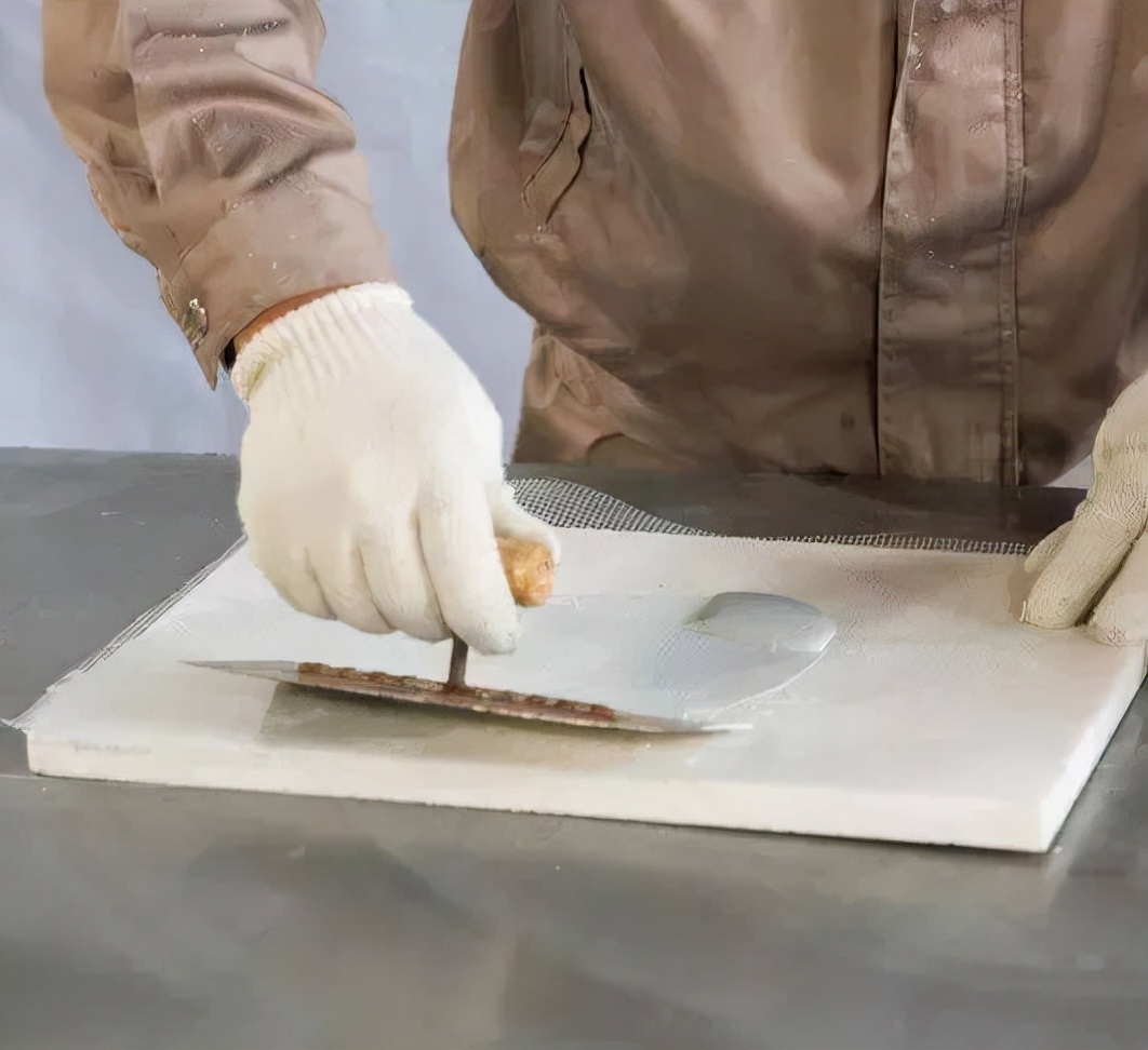 石材铺地工艺,做地暖贴石材要求