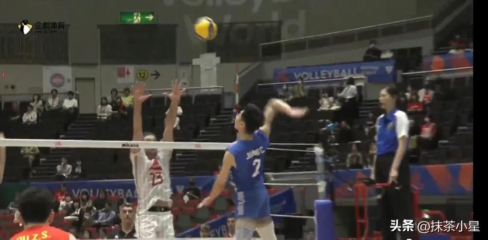 中国男排江川进攻慢动作,中国男排1-3塞尔维亚