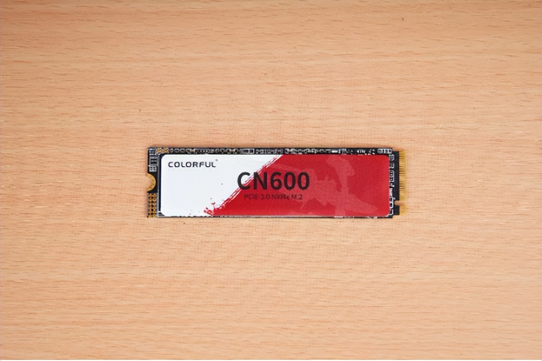 七彩虹战戟cn600量产,七彩虹cn600战戟和普通区别