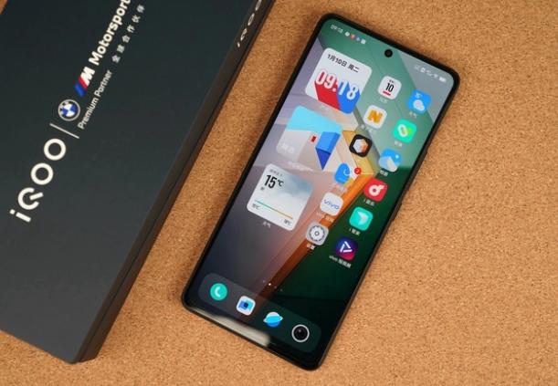 vivo手机和小米手机哪个排第一,小米和vivo哪款手机性价比高一些