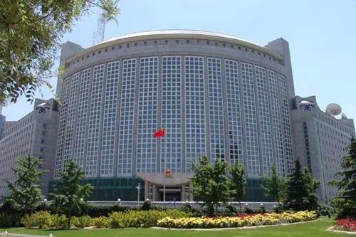 进入外交部工作待遇,从事外交工作可以去外交部工作吗