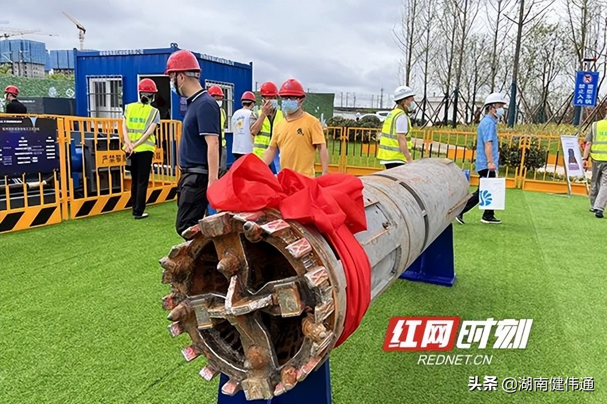 健伟通技术解决覆土深度不足情况下的施工疑难