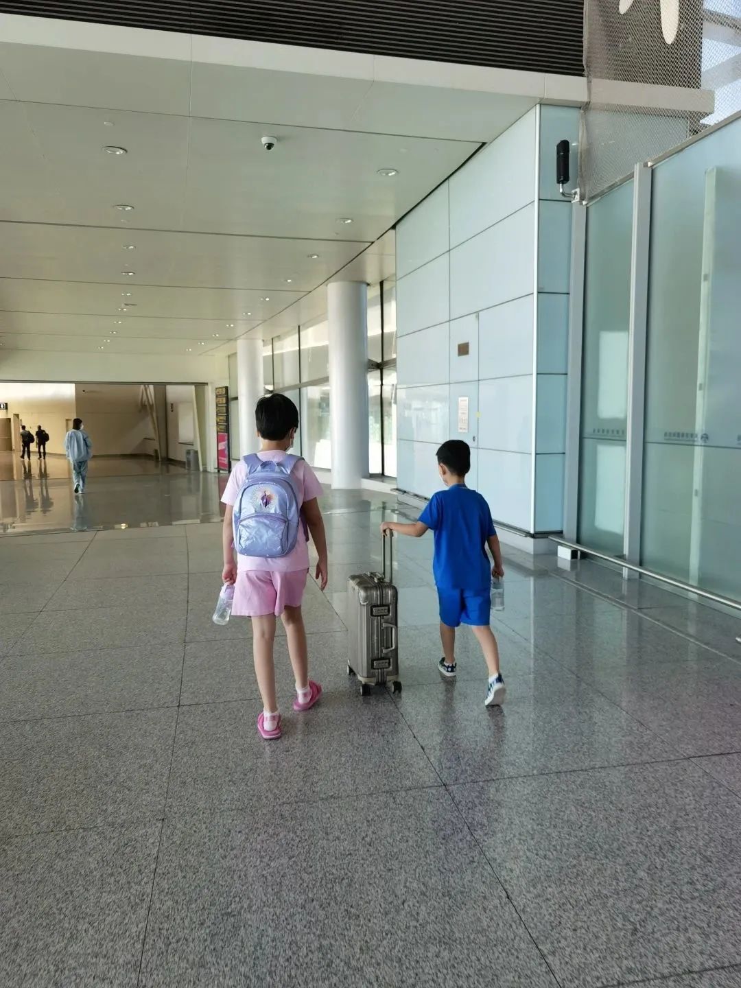 赴英两年，拿下唐屋Offer！她的变化居然这么大！