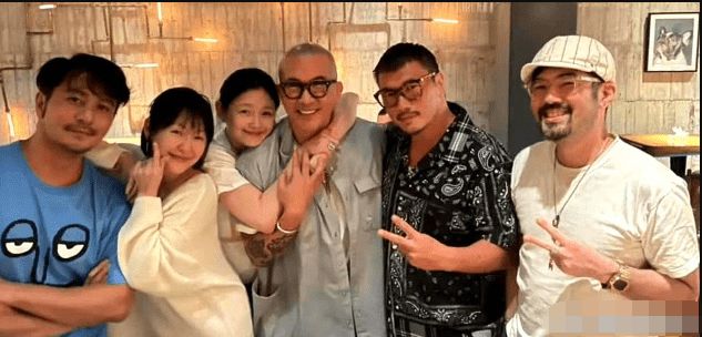 汪小菲麻六记经营现状,汪小菲麻六记股权被冻结