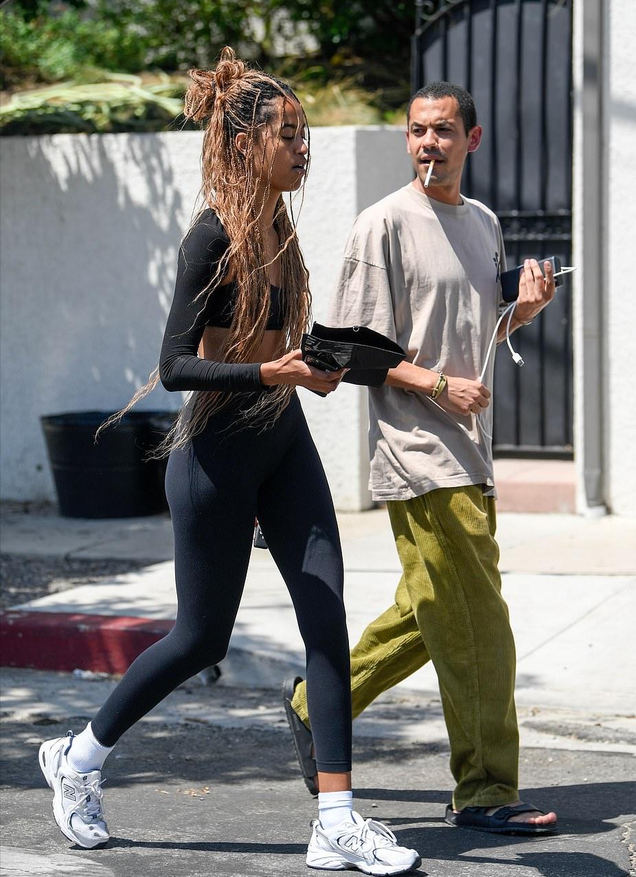 奥巴马女儿和男友约会,奥巴马最近和他女儿视频