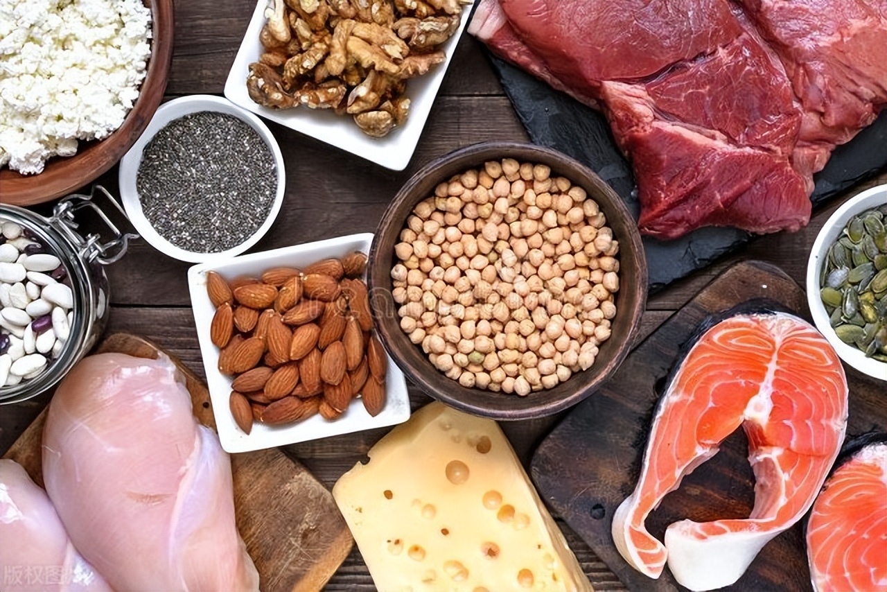 孩子骨折后吃什么恢复快,骨折患者吃什么好得快