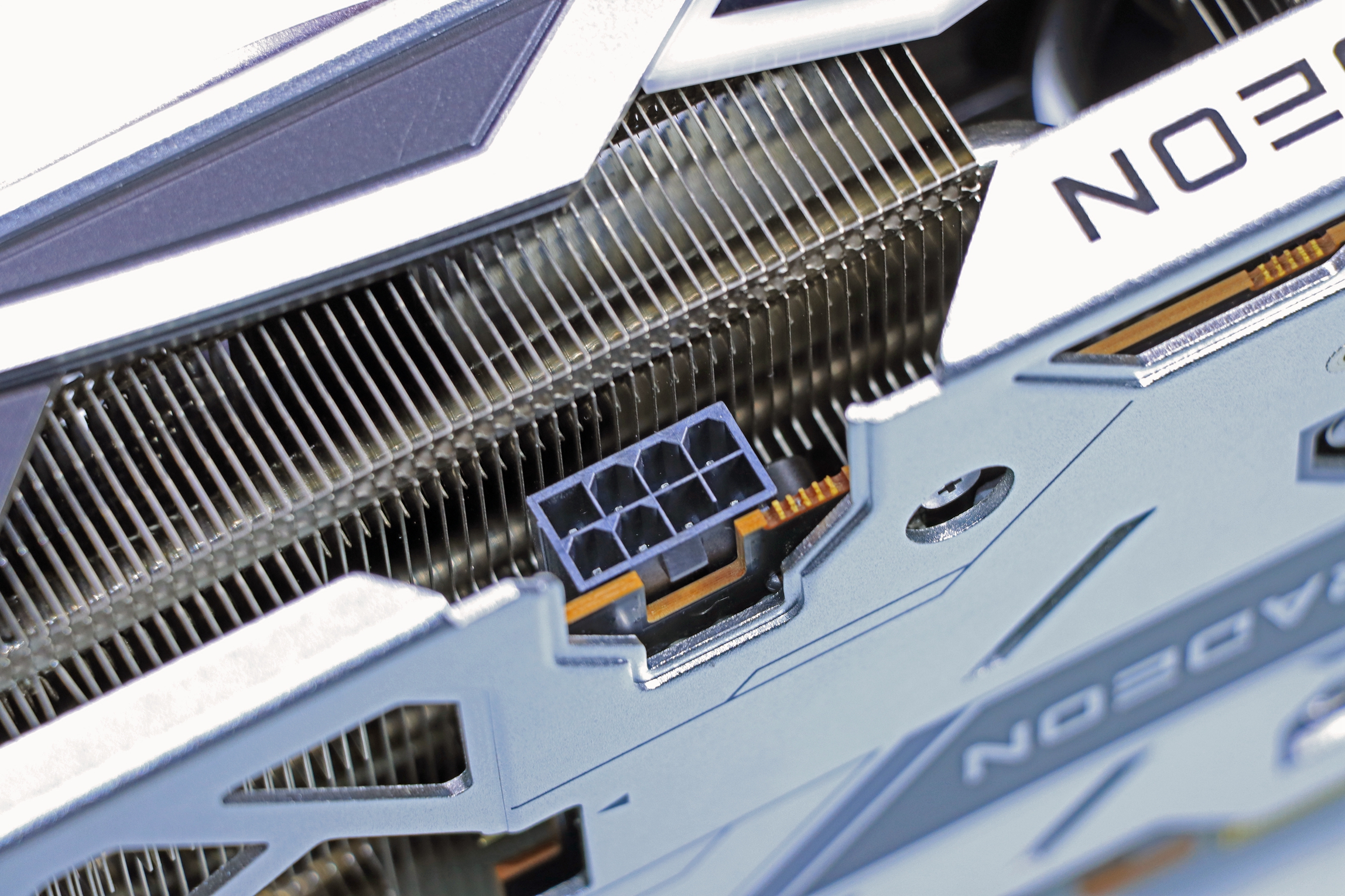 5600什么价格可以入手,5600和5000买哪款