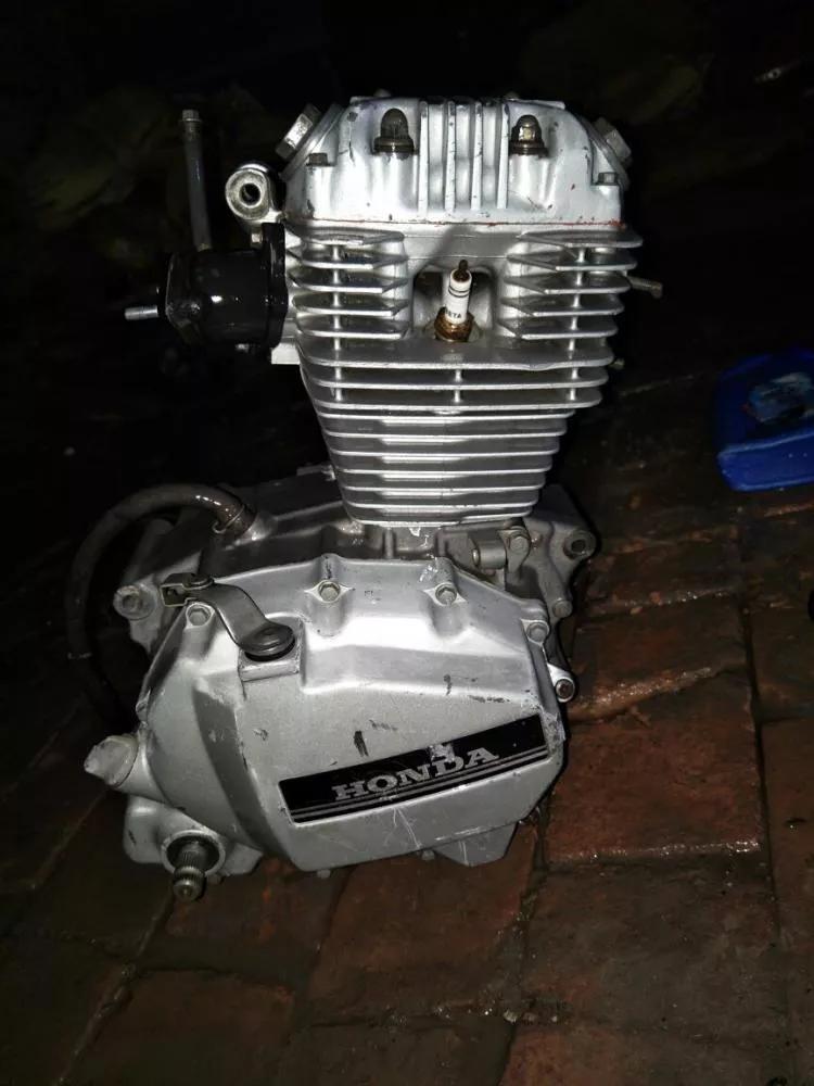 致敬青春摩托车,五羊本田雄帅150摩托车2022