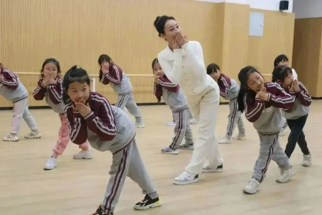 双减政策下的小学实践活动,双减政策实施后中小学生课外活动