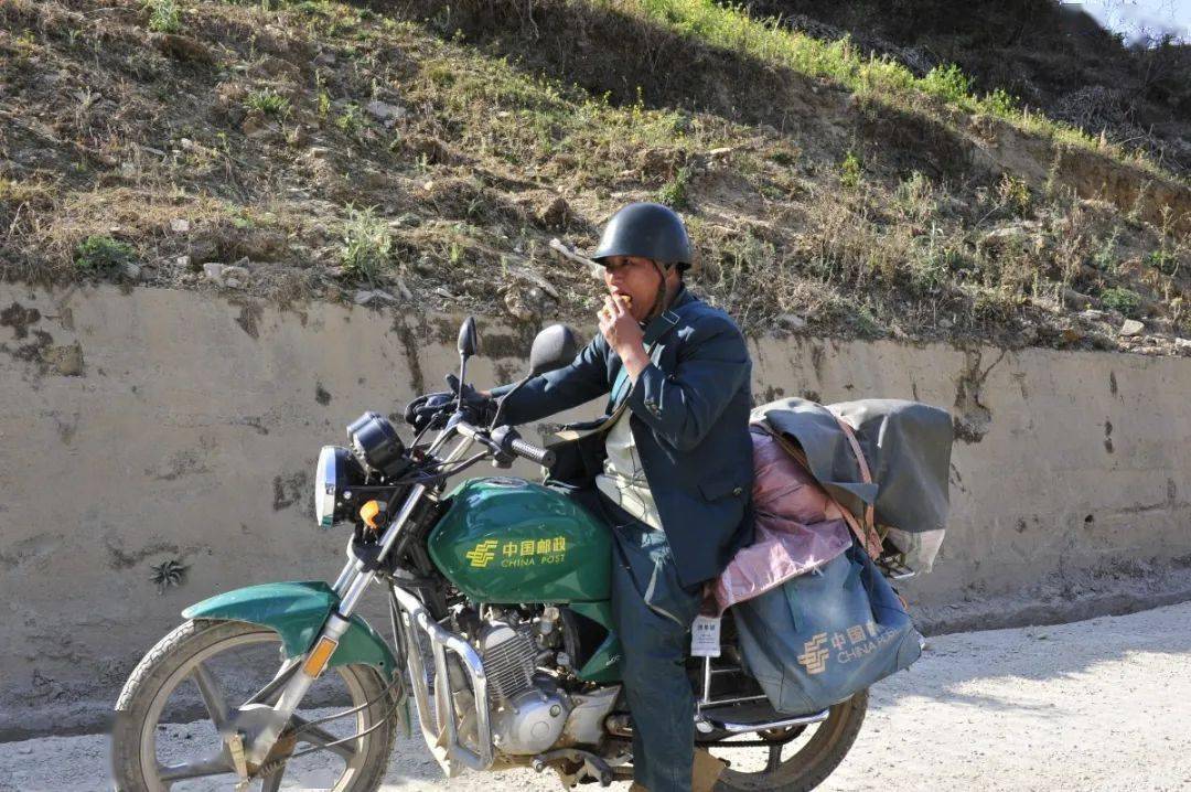 为什么高考试卷都是中国邮政运输,为什么中国邮政可以押送高考试卷