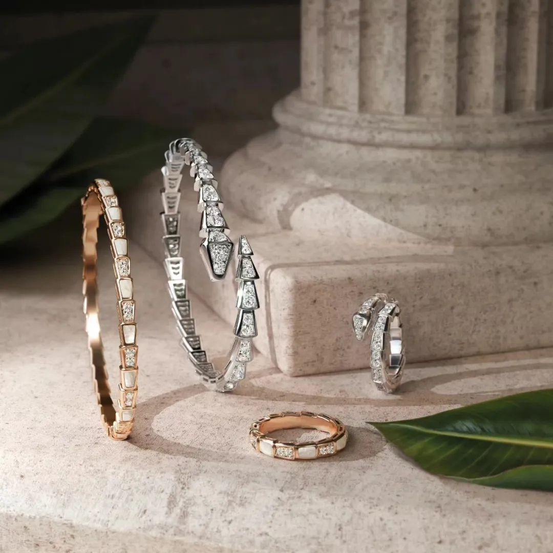 blackpink每个都是被时尚品牌宠着的,blackpink各个成员所代言的品牌