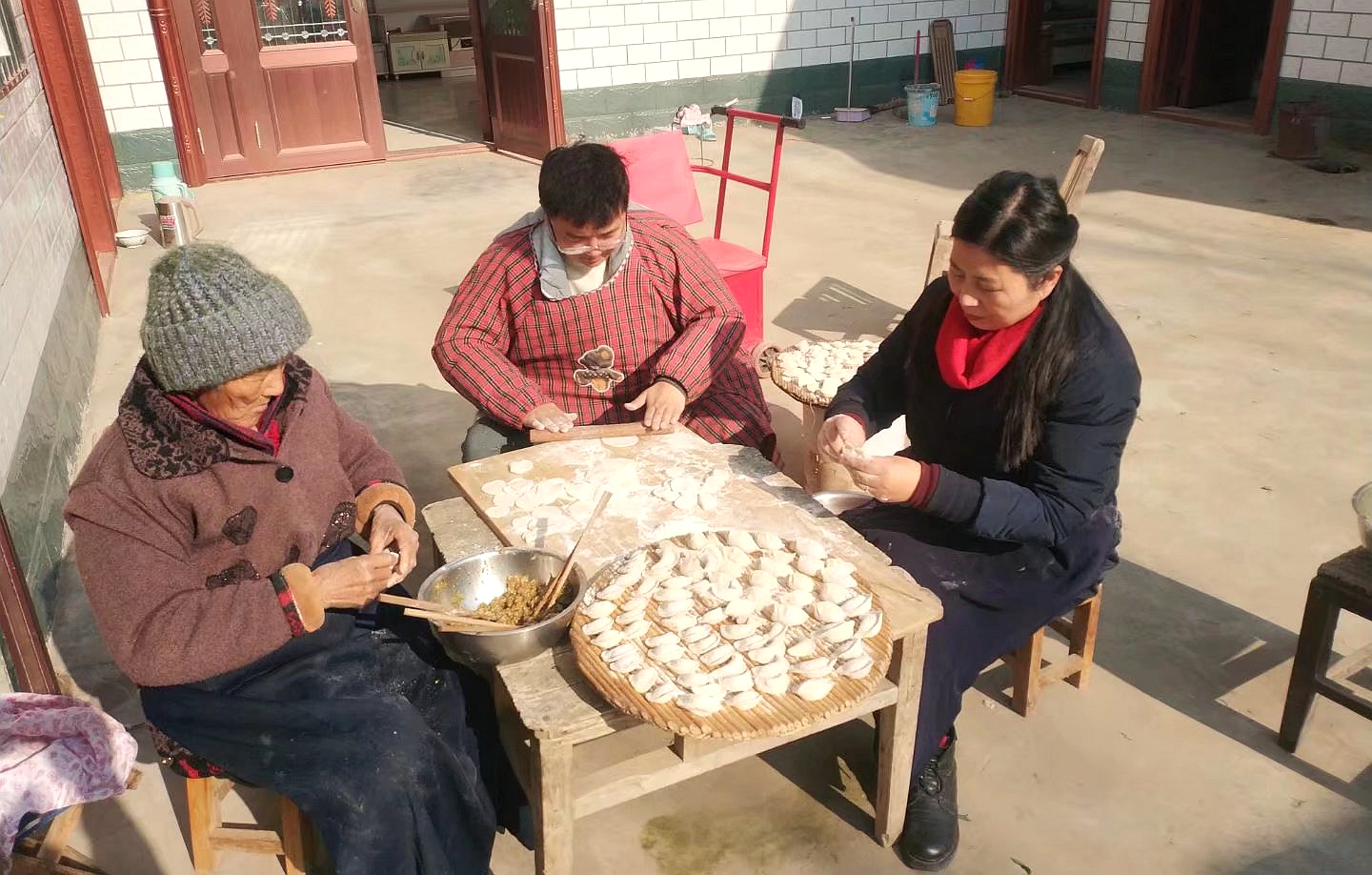 在希望的田野上——记周口市淮阳区冯塘乡丁洼村驻村第一书记孙艳