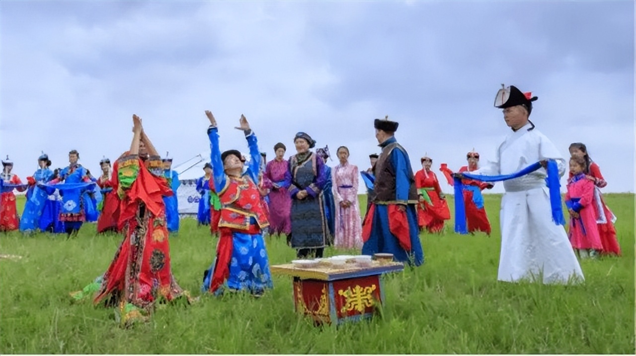 仪式、音声与女性角色的构建——科尔沁右翼前旗婚礼仪式考察