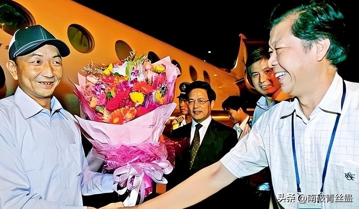 日本军舰潜入我国领海,胁迫中国渔民,詹其雄:敢来我就敢撞!