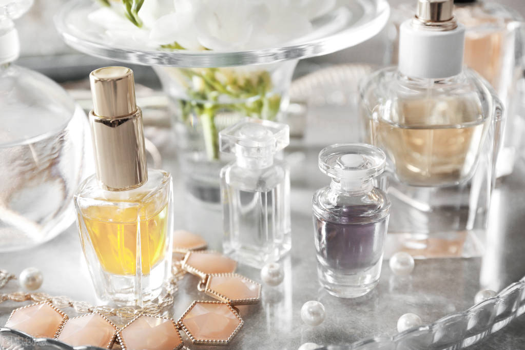 女生最想收到的礼物四个字,女人生日最想收到什么礼物