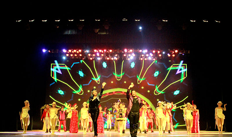 上海欢乐谷老年人门票价格,上海欢乐谷攻略项目价格