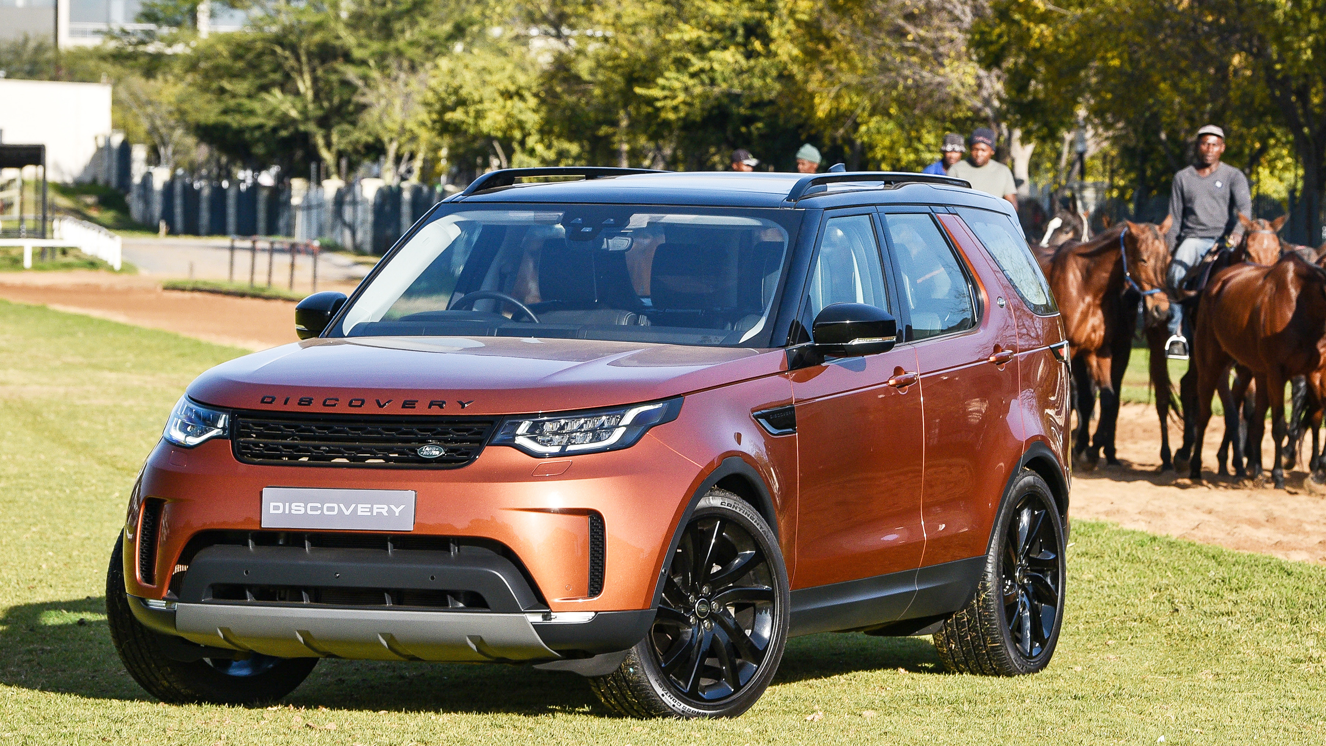 牧马人保值率和霸道哪个保值,最近贬值的厉害的几款合资车