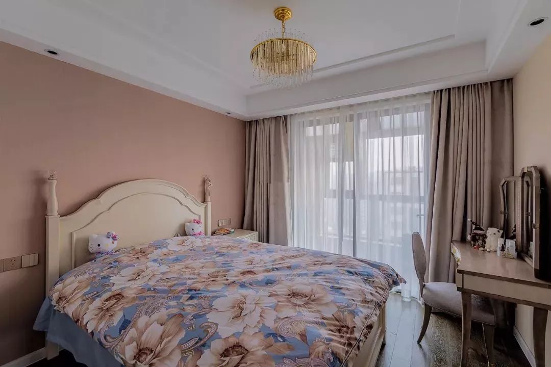 到底是1.8床实用还是1.5床实用,选1.5床还是1.8的床