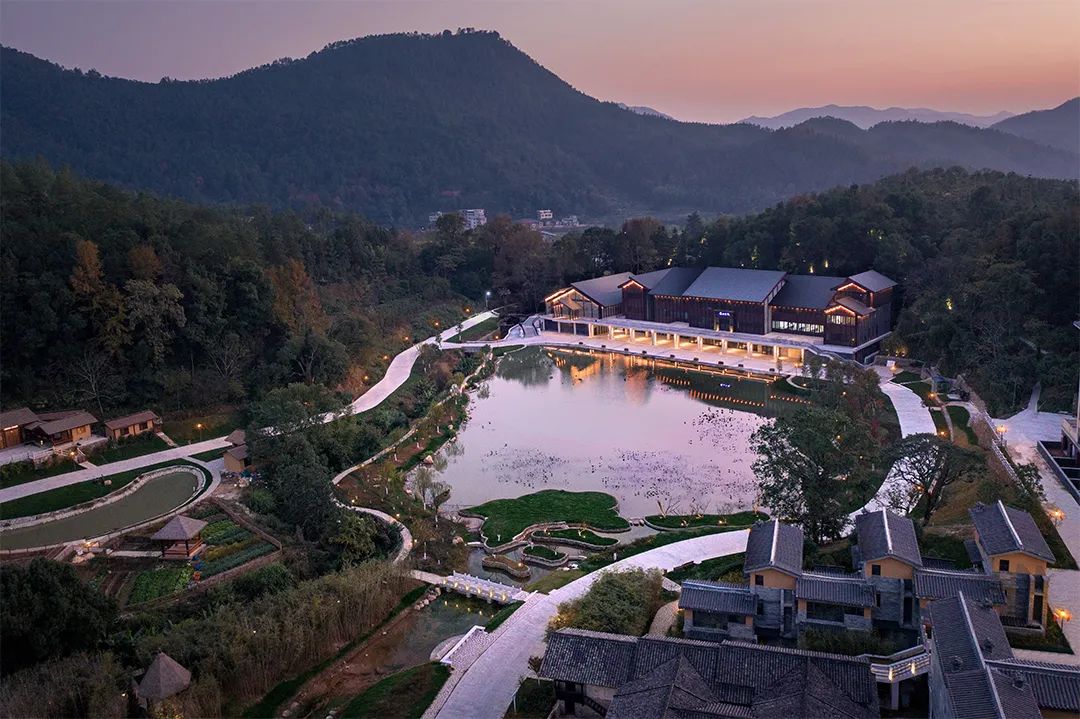 特色小镇的细节设计,生态旅游型特色小镇节能报告案例