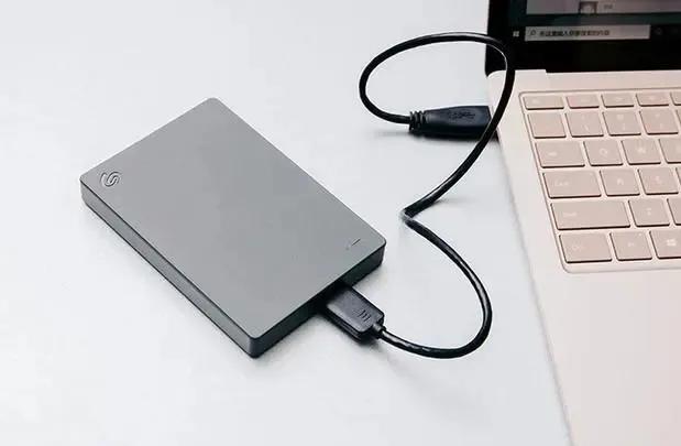 怎么区别移动硬盘和u盘,移动硬盘怎么识别出u盘