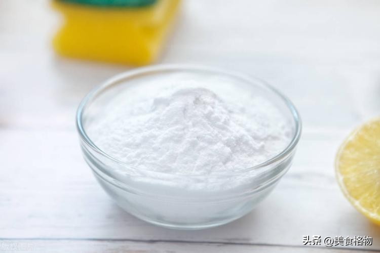 小苏打与食用碱的区别在哪里,食用碱跟小苏打有什么区别吗