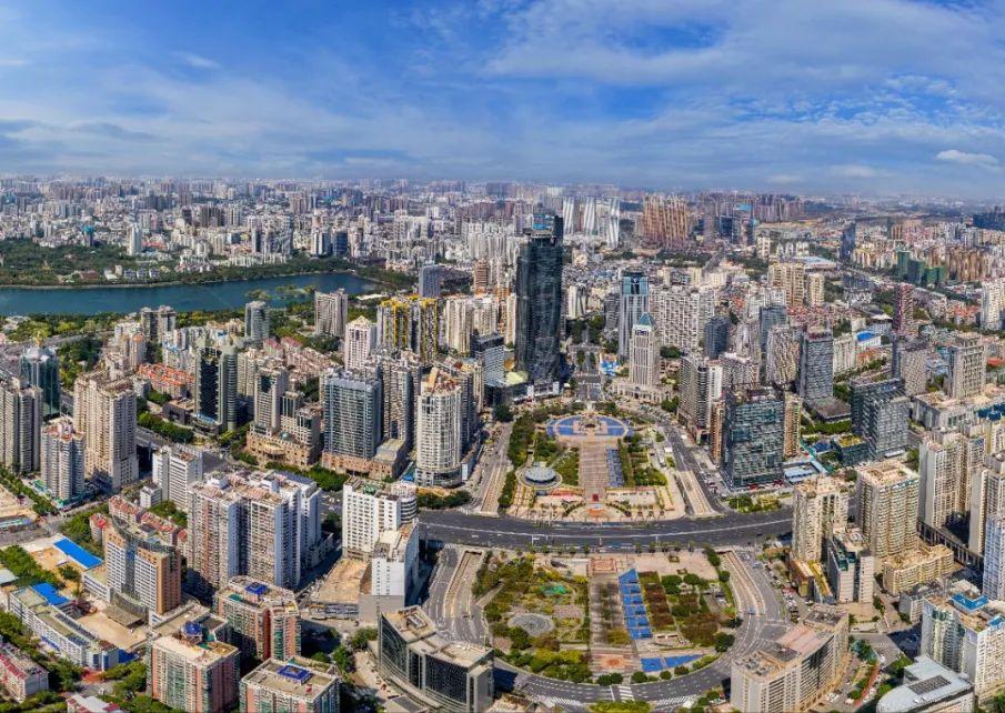 南宁十年经济变化,南宁东葛路尾巨变