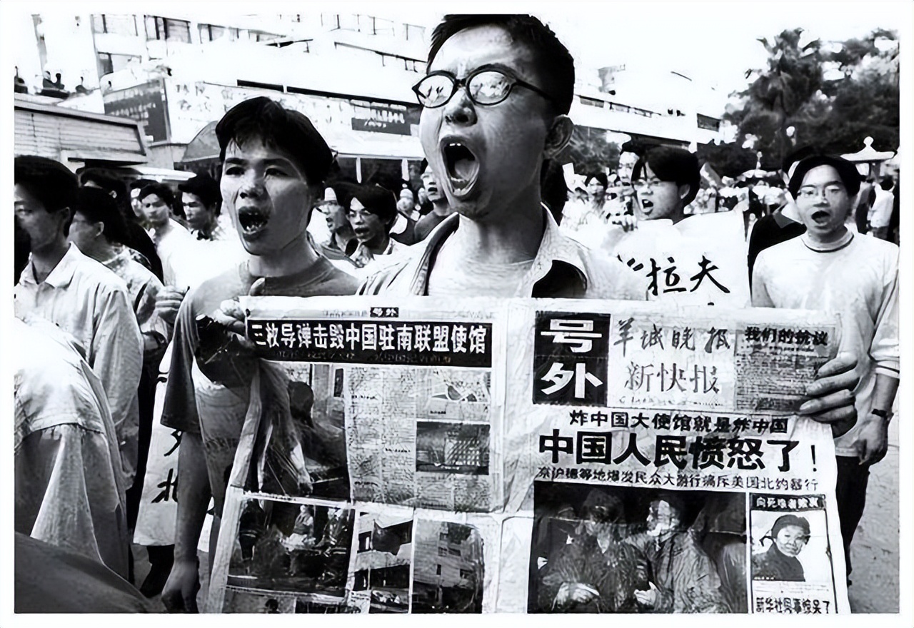 南联盟被炸使馆事件揭秘,99年北约轰炸驻南使馆