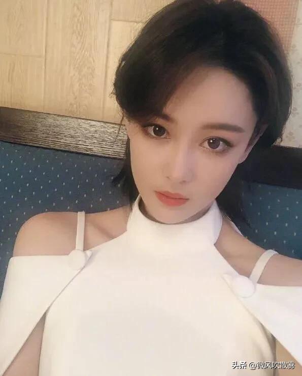 足球宝贝明星身材,足球明星高清写真