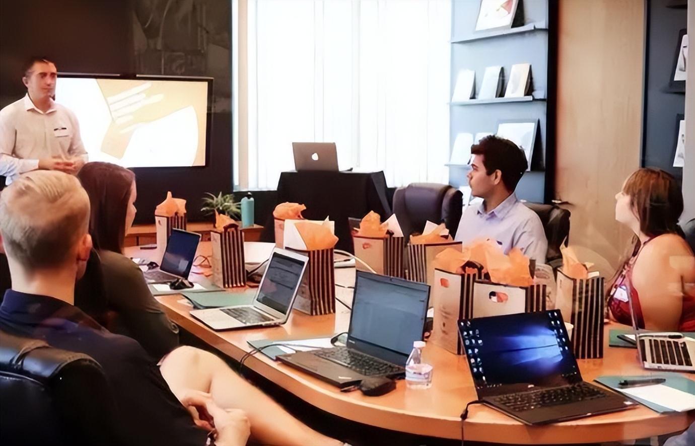 高考状元陈勤怎么死的,浙大学霸陈勤留美工作年薪百万