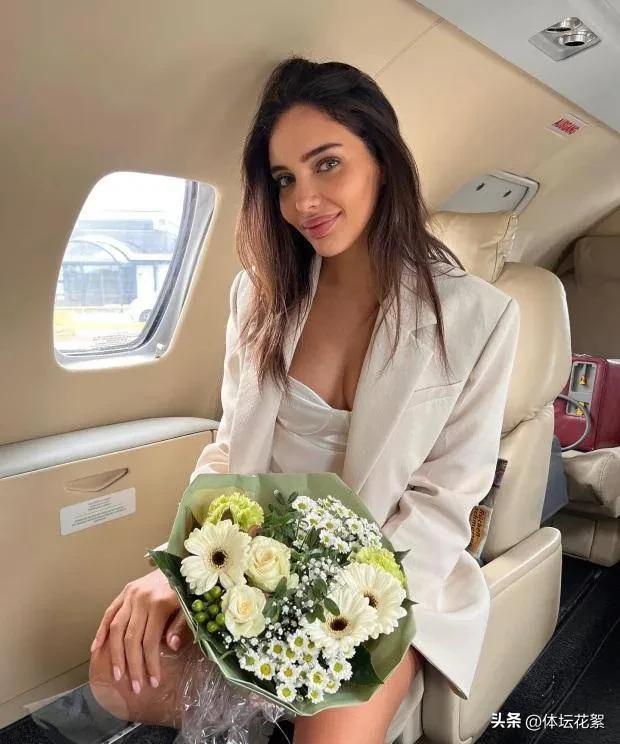 京多安老婆莎拉国籍,京多安老婆莎拉写真