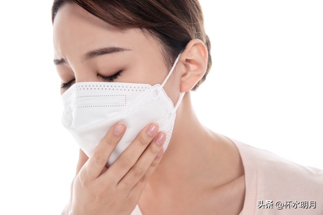 妈宝男把工资给婆婆怎么治,妈宝男把工资交给妈妈老婆要离婚