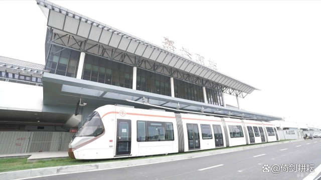 全国有轨电车有哪些城市,中国十个有无轨电车的城市