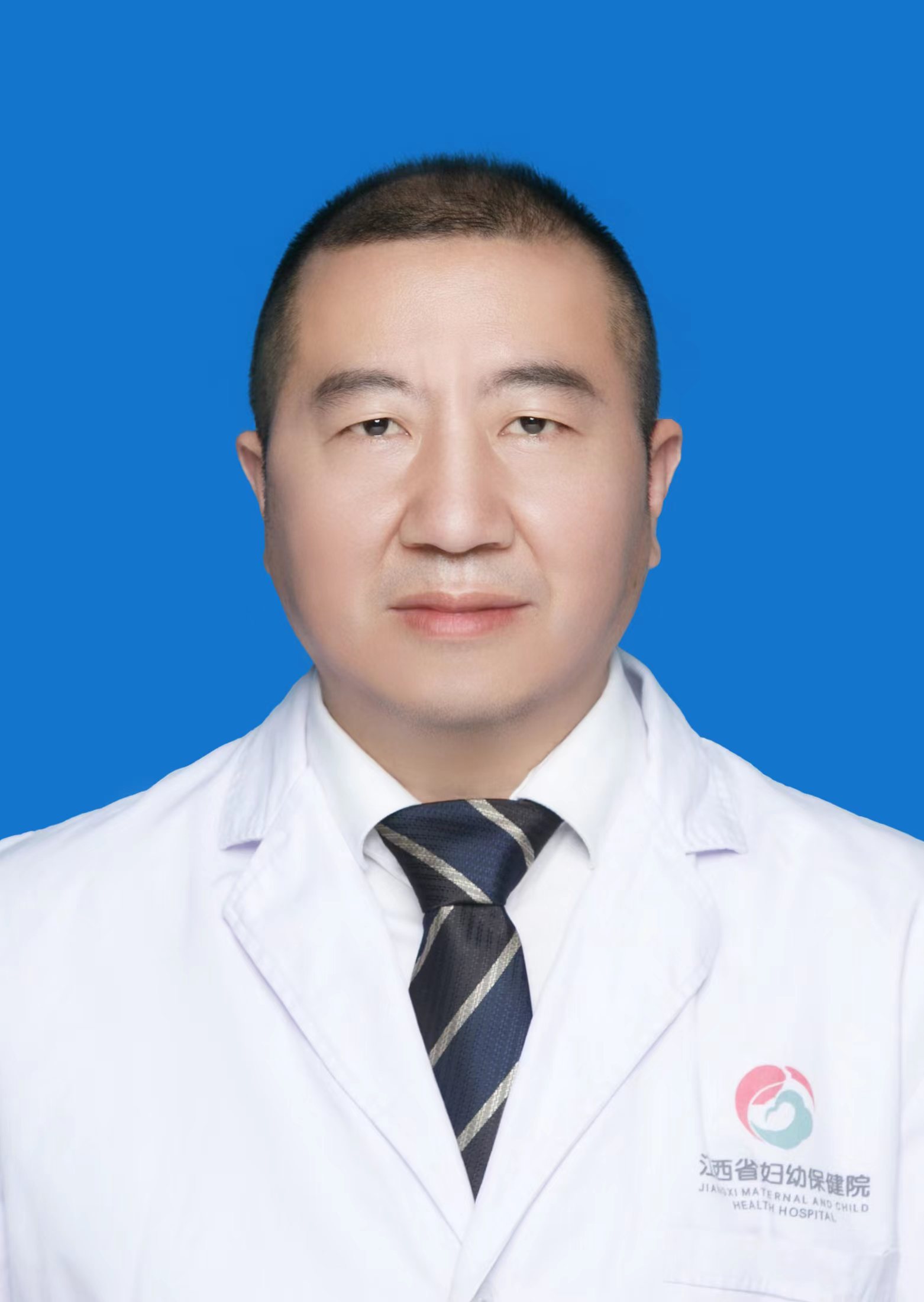 开展夏季送清凉冬季送温暖活动,送清凉送温暖活动