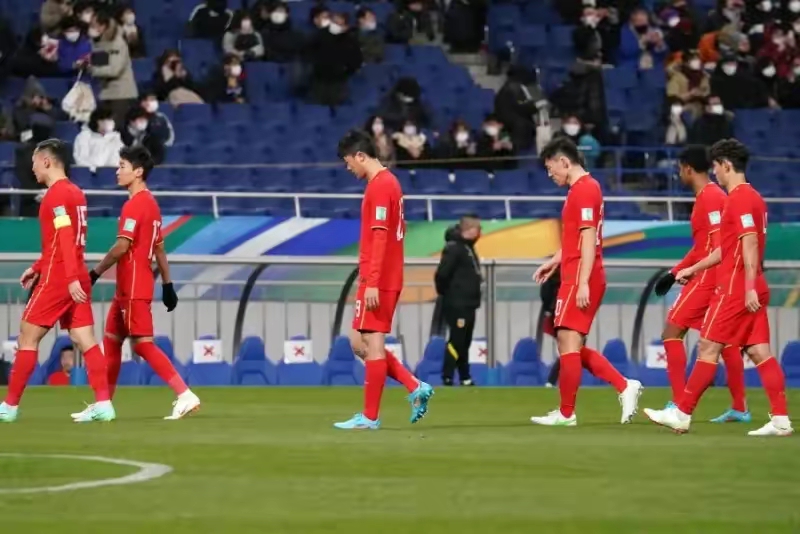 国足1比3越南赛后采访范志毅,国足战胜越南男足范志毅神预言